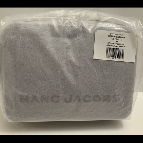 Marc Jacobs The Textured Logo Box Shoulder Bag - Picture 5 of 13